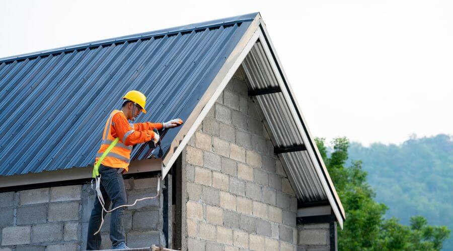 Professional Flat Roofing Installation in Spencer, WI